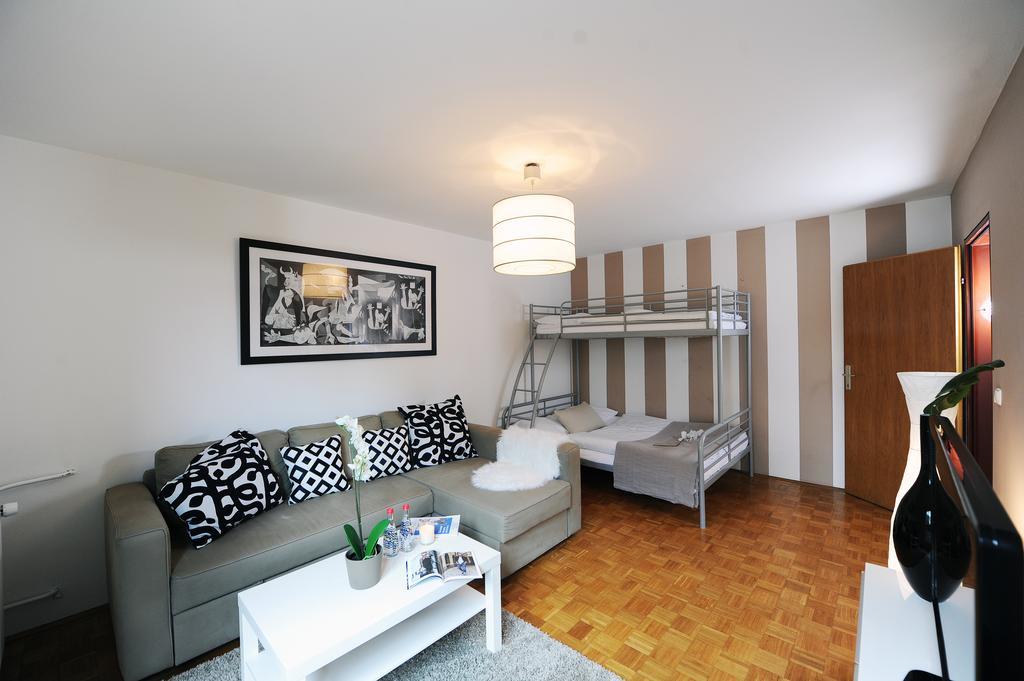 Apartment Trnovo Center ลูบลิยานา ห้อง รูปภาพ